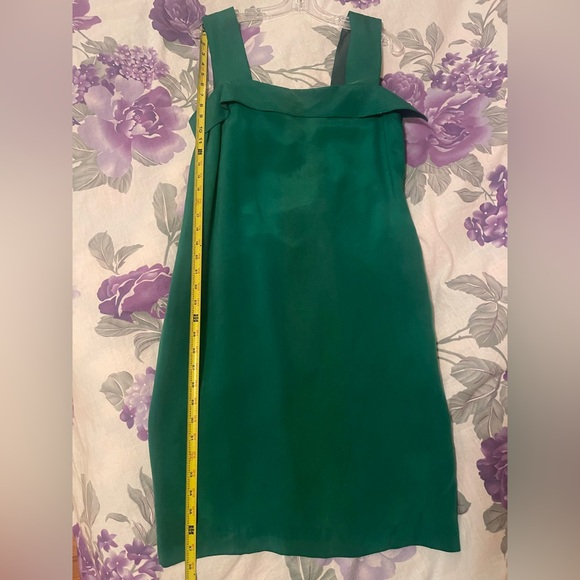 Diane Von Furstenberg Emerald Green Silk Dress - Picture 4 of 6